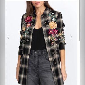 Johnny Was Lanai painters flannel embroidered shirt/jacket Large.